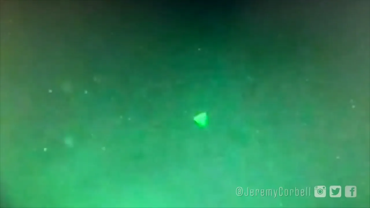 2019 the US Navy filmed “PYRAMID” shaped UFOs; here is that footage.mp4.Still006.jpg