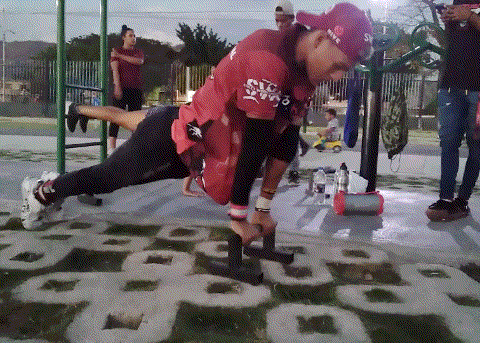 IMG_g2rfua.gif