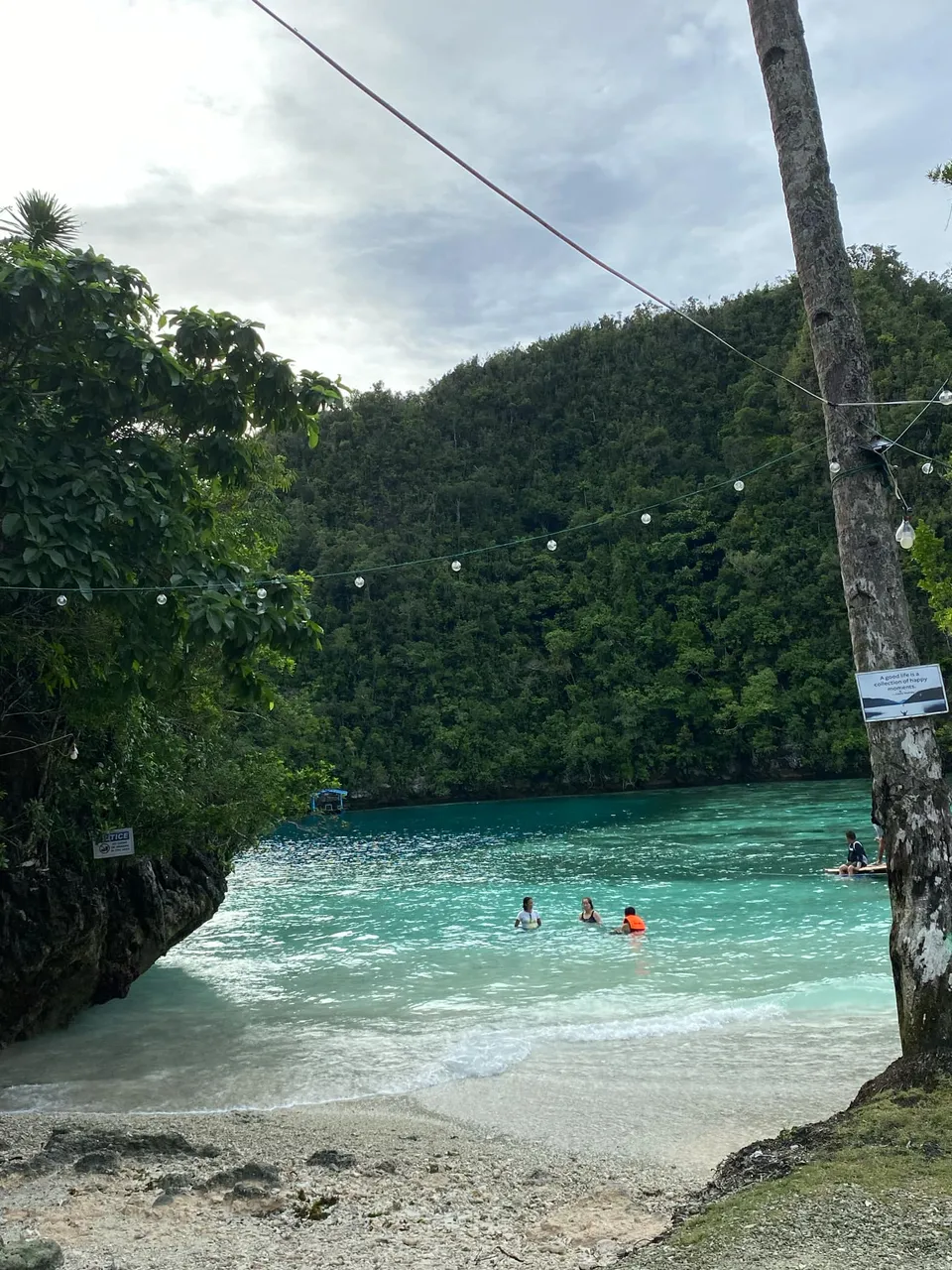 bluelagoon.jpg