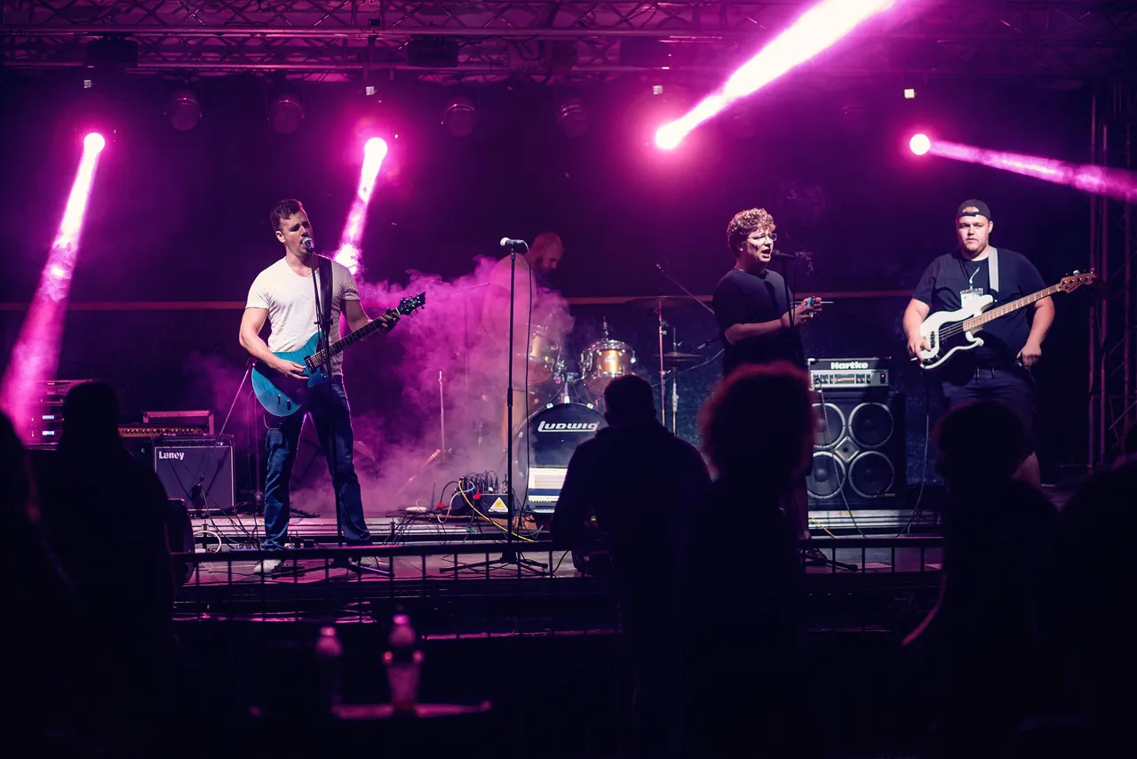 Valley Echo Rock Fest 29.jpg