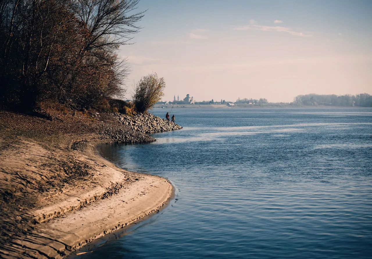 Danube Apatin.jpg