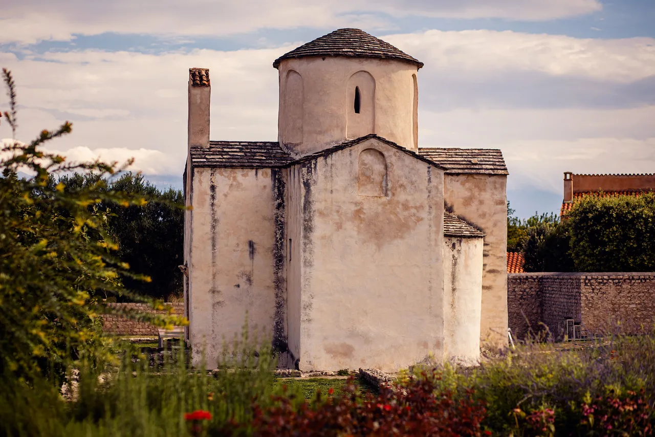 Church of the Holy Cross, Nin.jpg