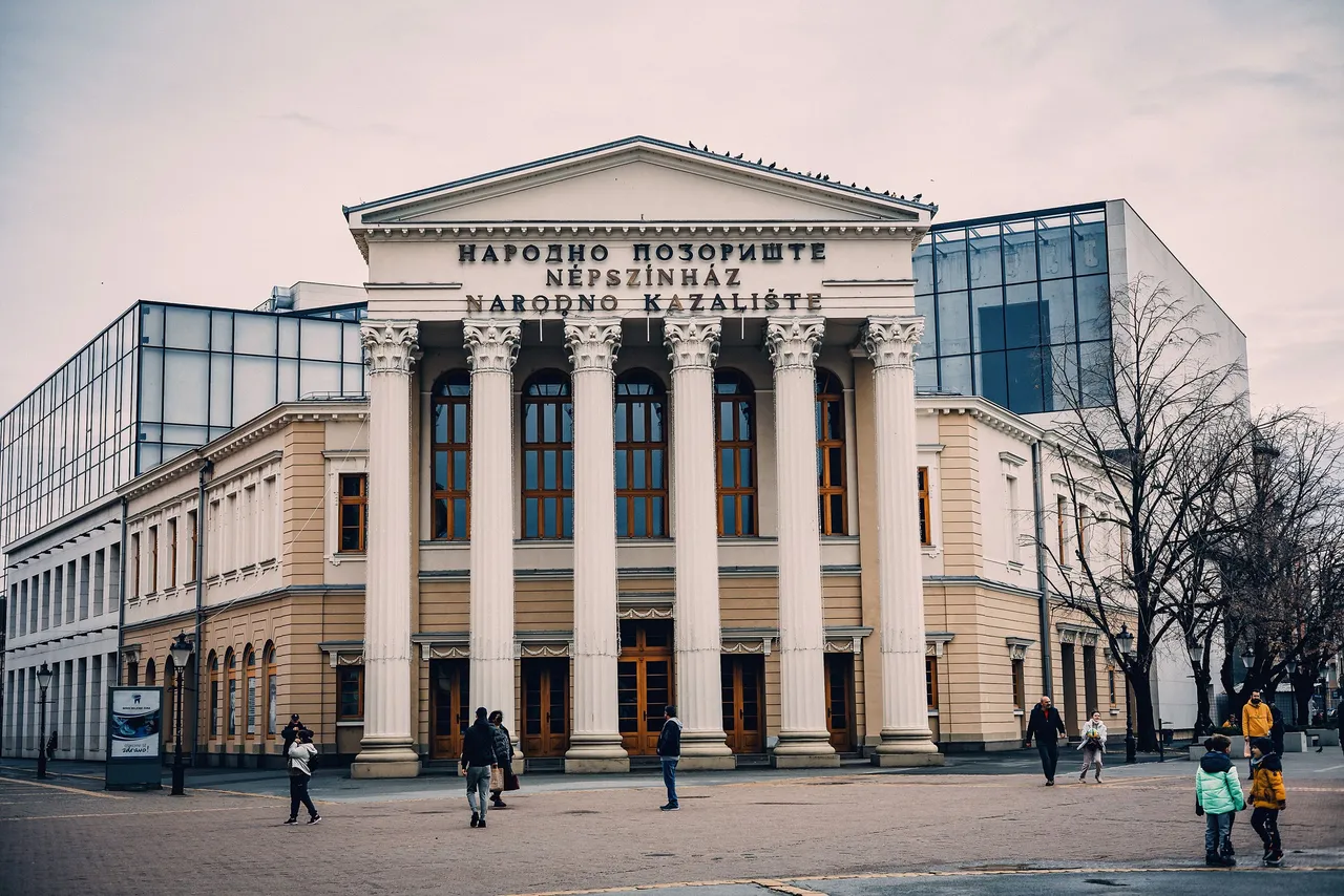 Subotica pozoriste.jpg