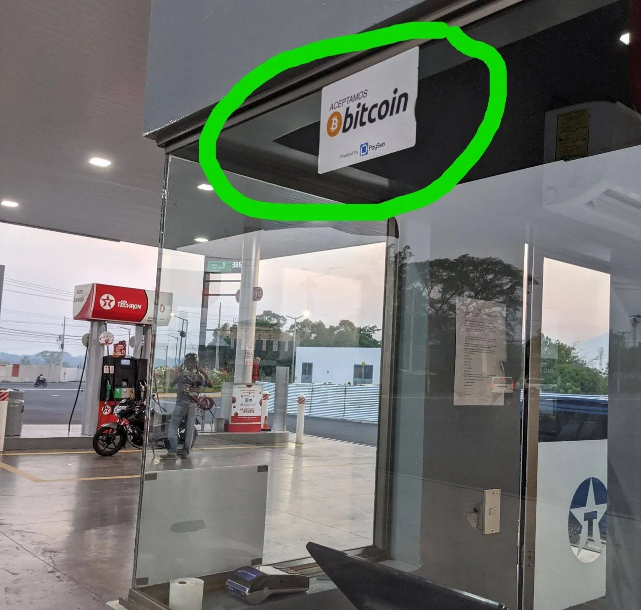 sm_gas_station.jpeg