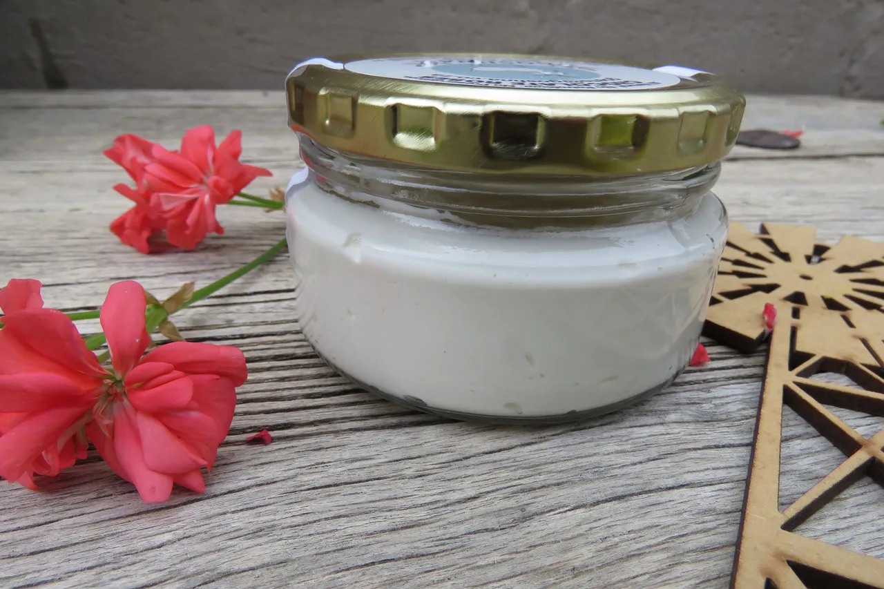 Body Butter- Chocolate and Roses side.JPG