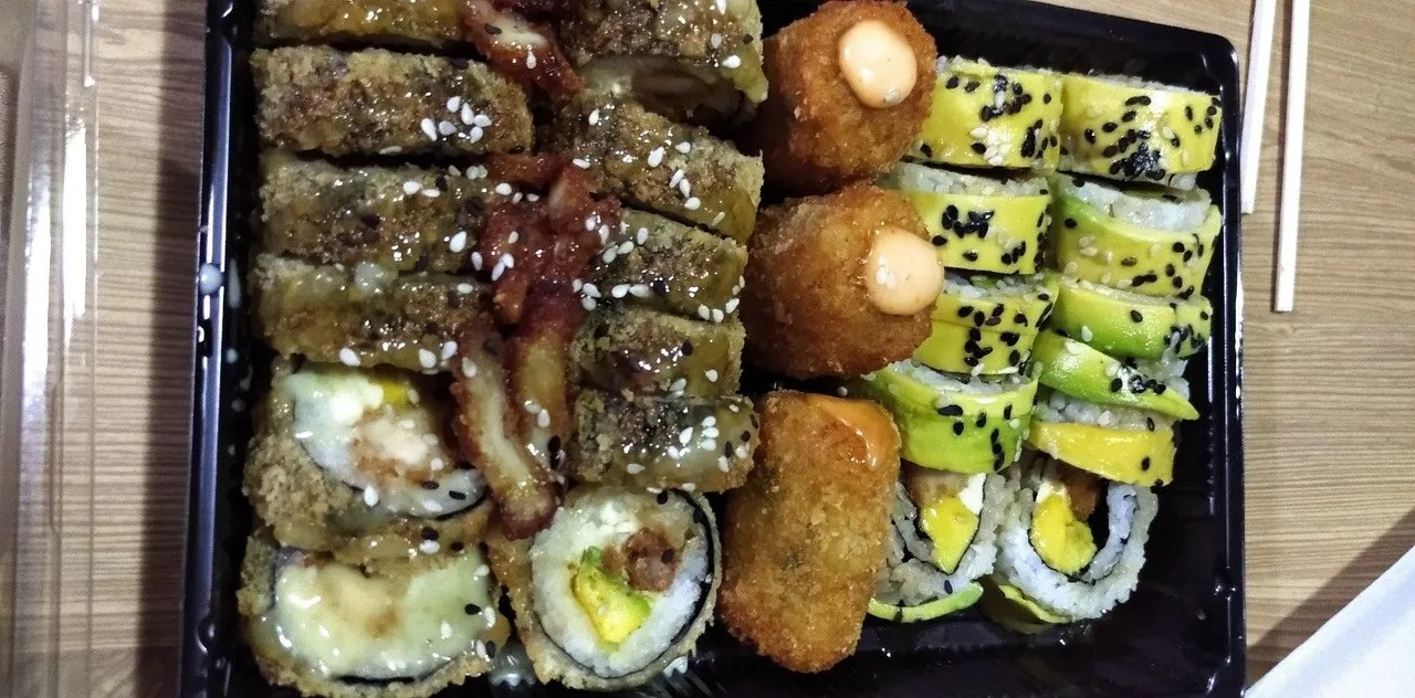 sushi.jpg