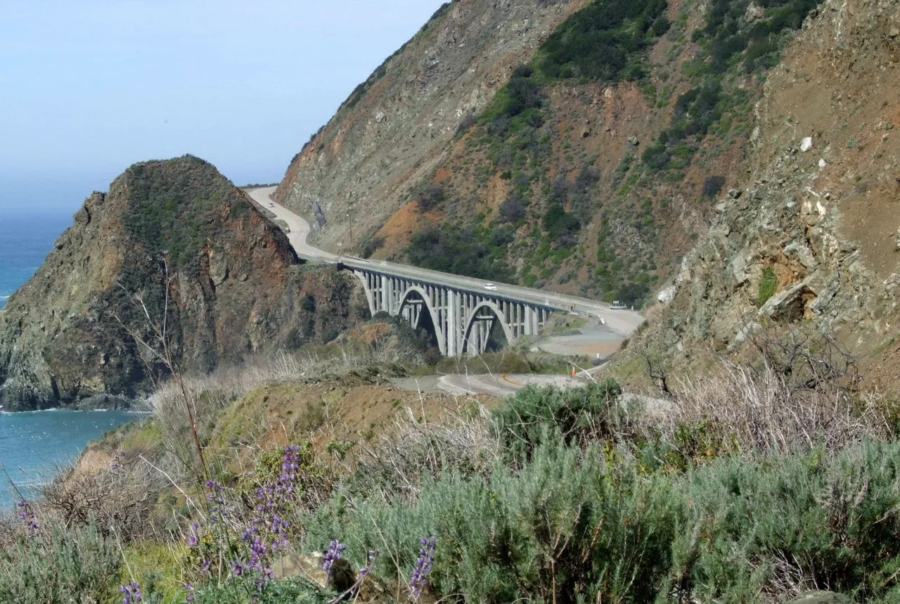 0459-BixbyBridge.jpg