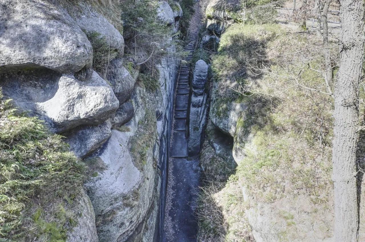 schlucht.jpg