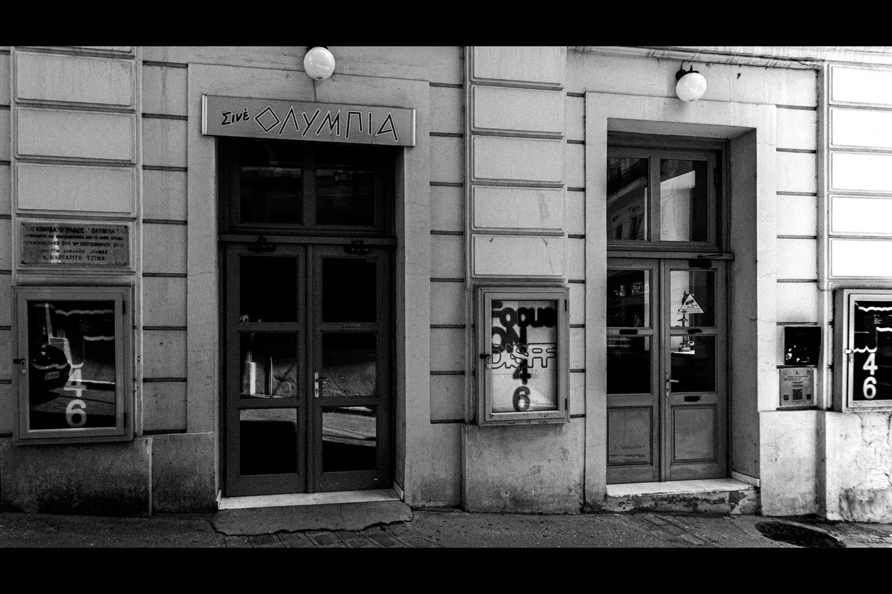 olympia b.jpg