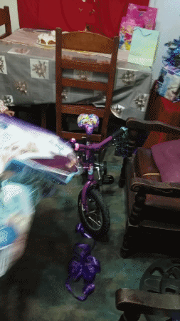 videotogif_2023.12.26_23.40.29.gif