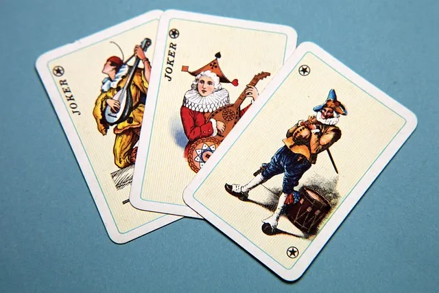 playing-cards-665390_640.jpg