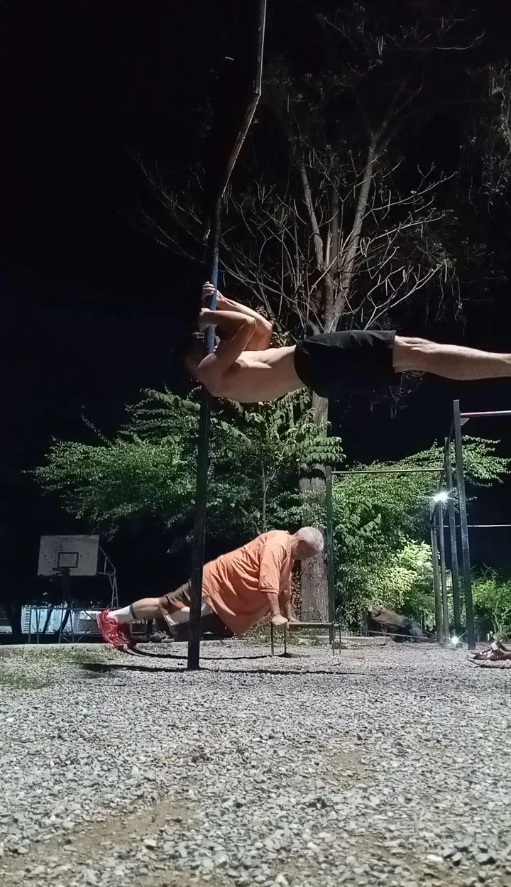 1000053012.jpg