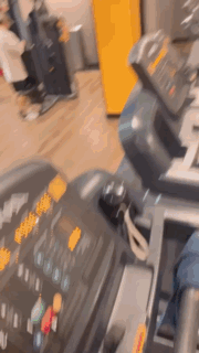 4915FAD5-9065-43E5-87AD-5D7F02B3F98A.gif