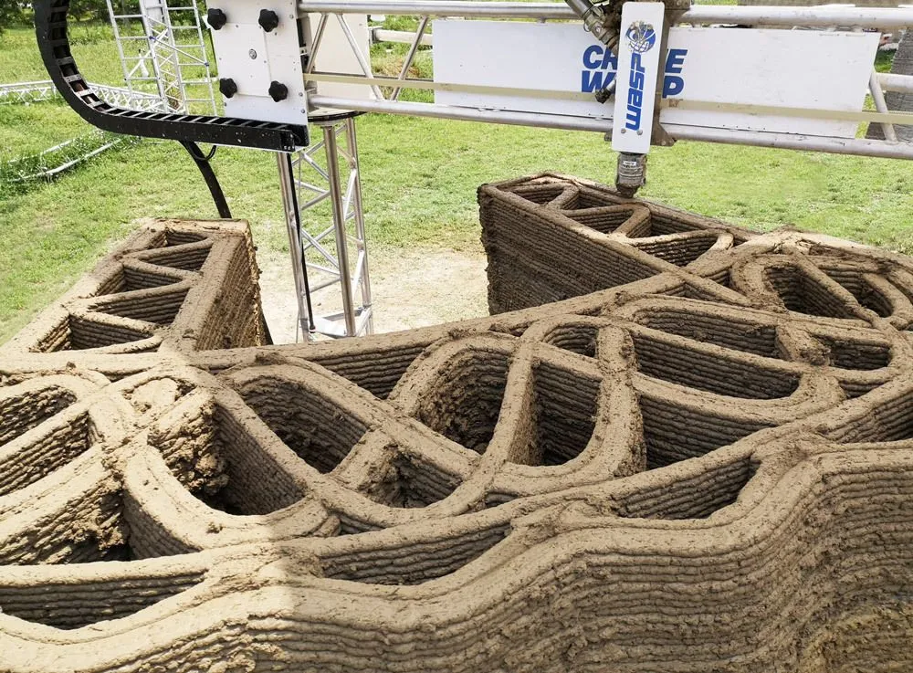 Tecla_3d-printed-earth-wall-section-by-Crane-WASP_infill.jpg