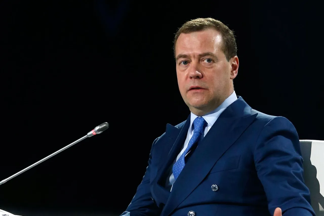 Medvedev (rossaprimavera)-40723d7f41f7_cr.jpg