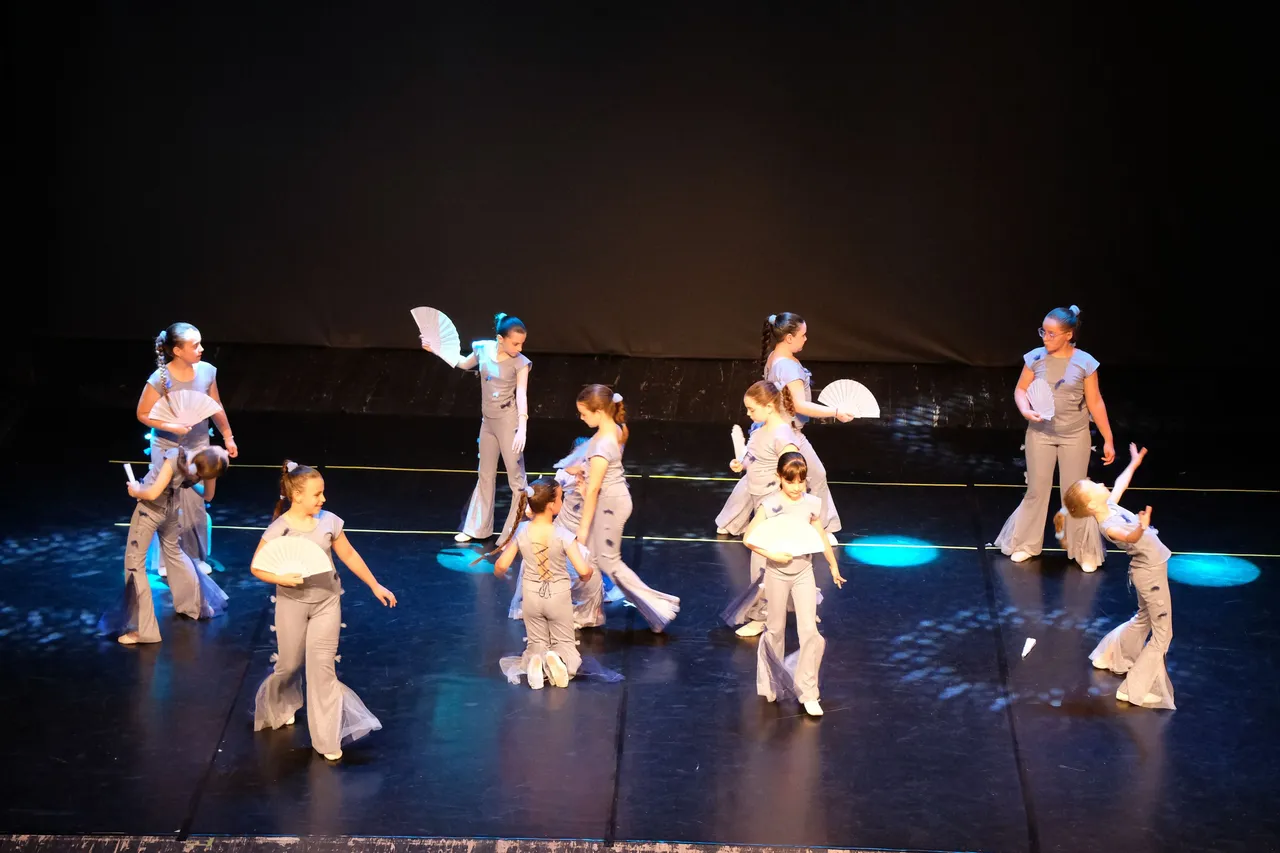 DSCF8809_cr.jpg