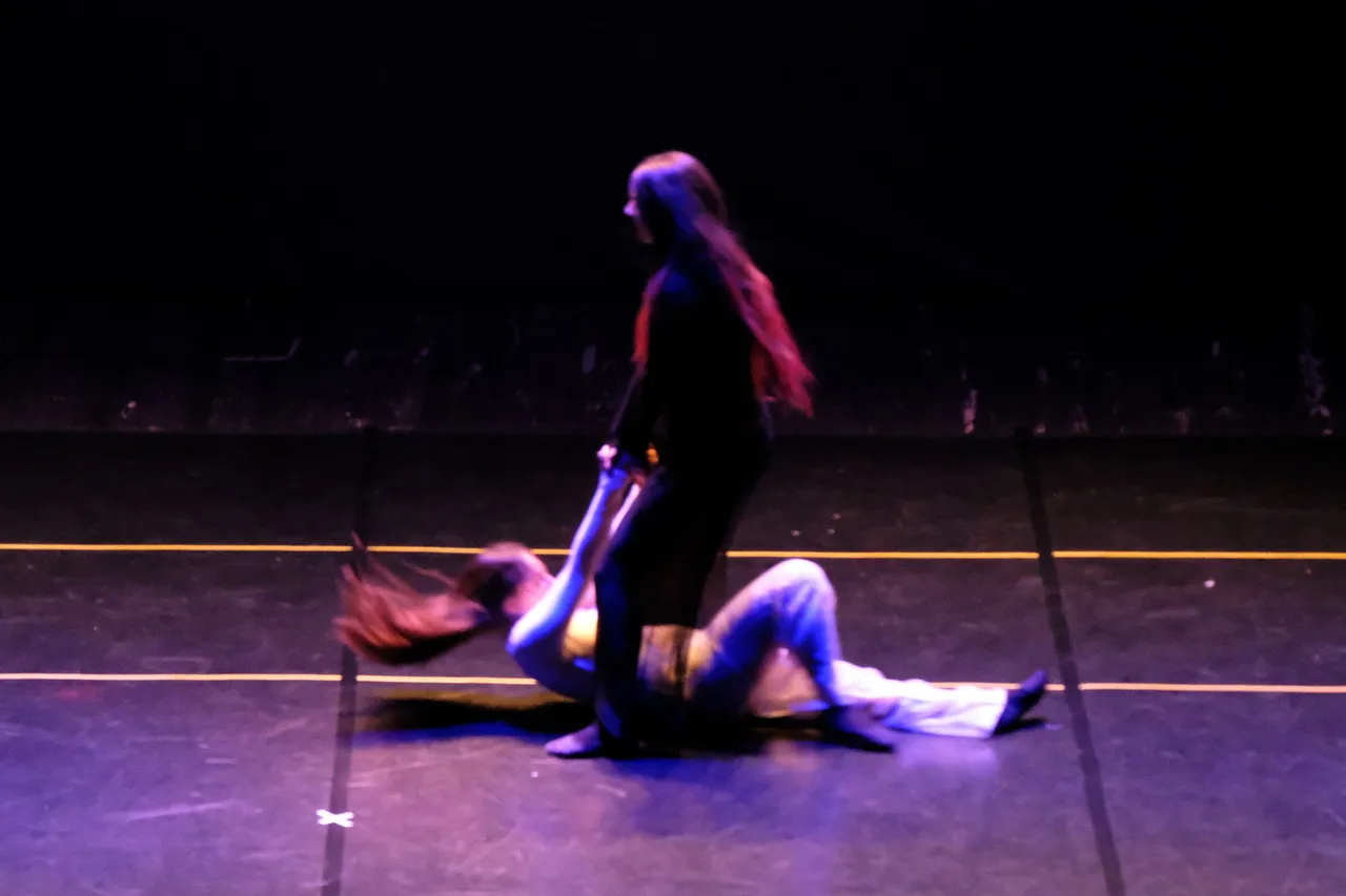 DSCF9250_cr.jpg