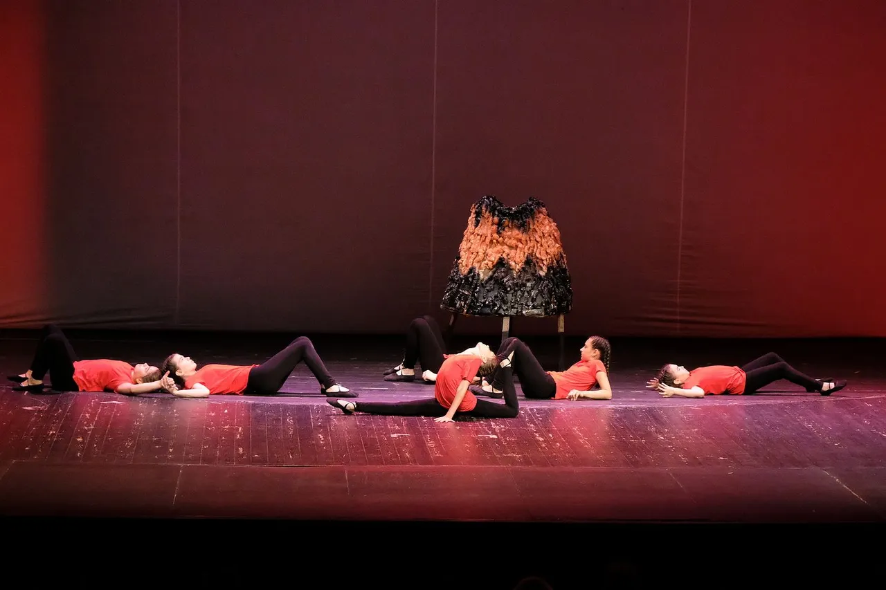 DSCF9534_cr-sparta-hive.jpg