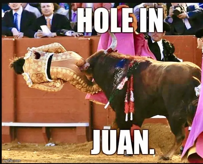 Hole in Juan-OSjxgj5.jpg