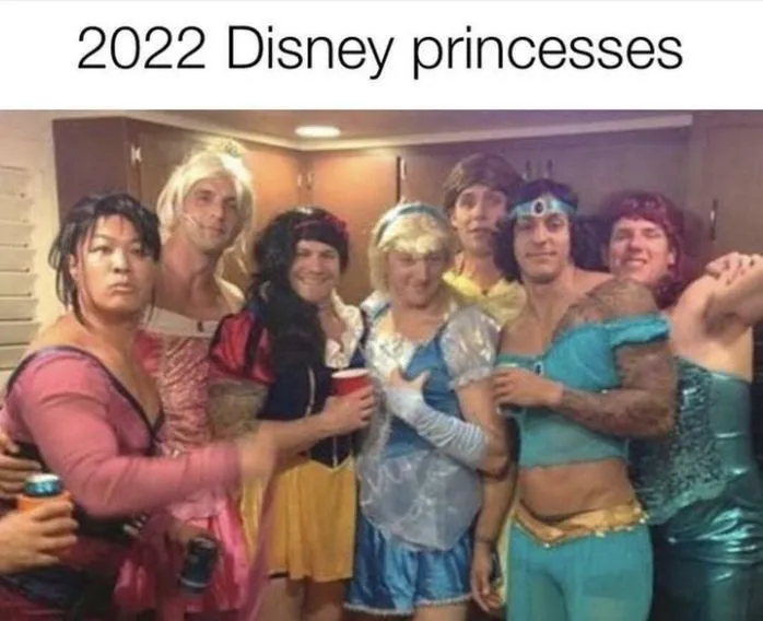 2022 Disney princesess-x2MSzF3.jpg