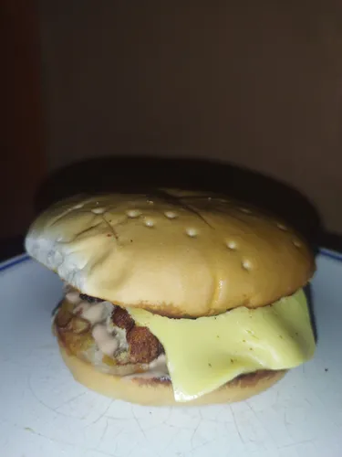 hamburguesa-de-pollo-cryspi-or-cryspi-chicken-burger