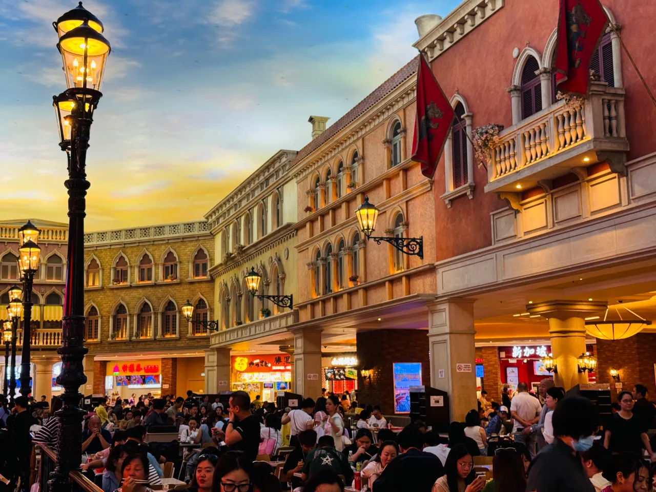 Venetian Food Court