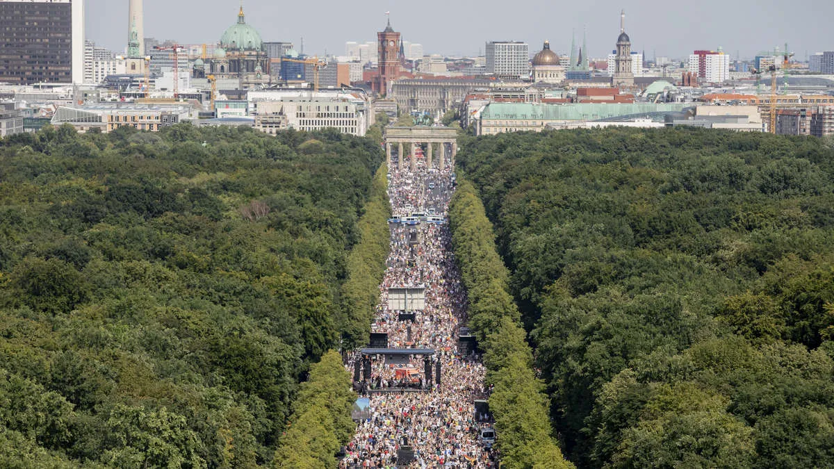 Berlin Demo 2020 17.Juni.jpg