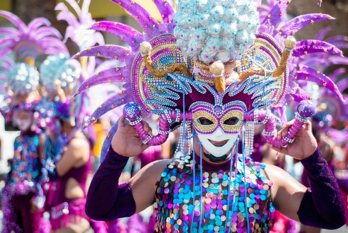 the-masskara-festival-philippines-most-colourful-festival-2048x1371.webp