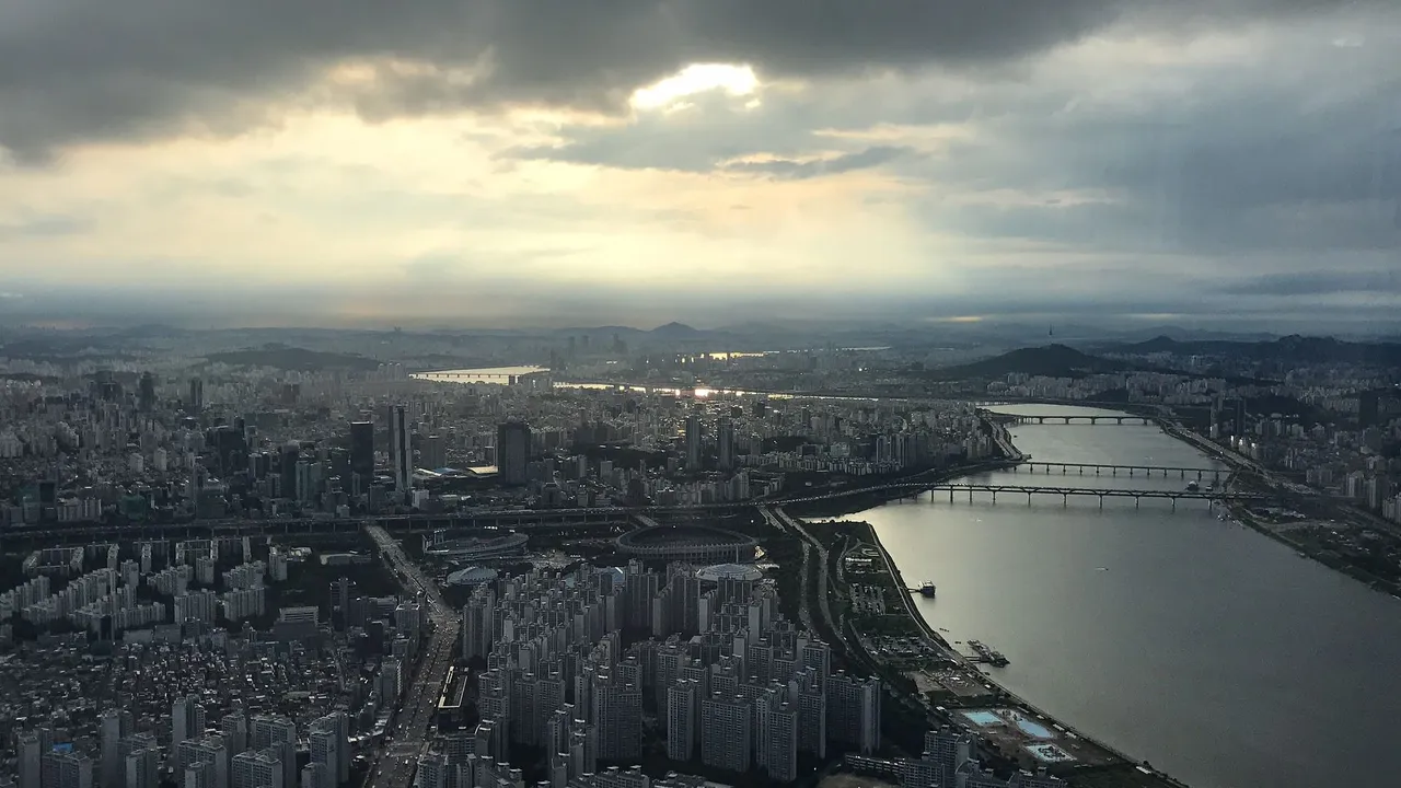 seoul-2968290_1920.jpg