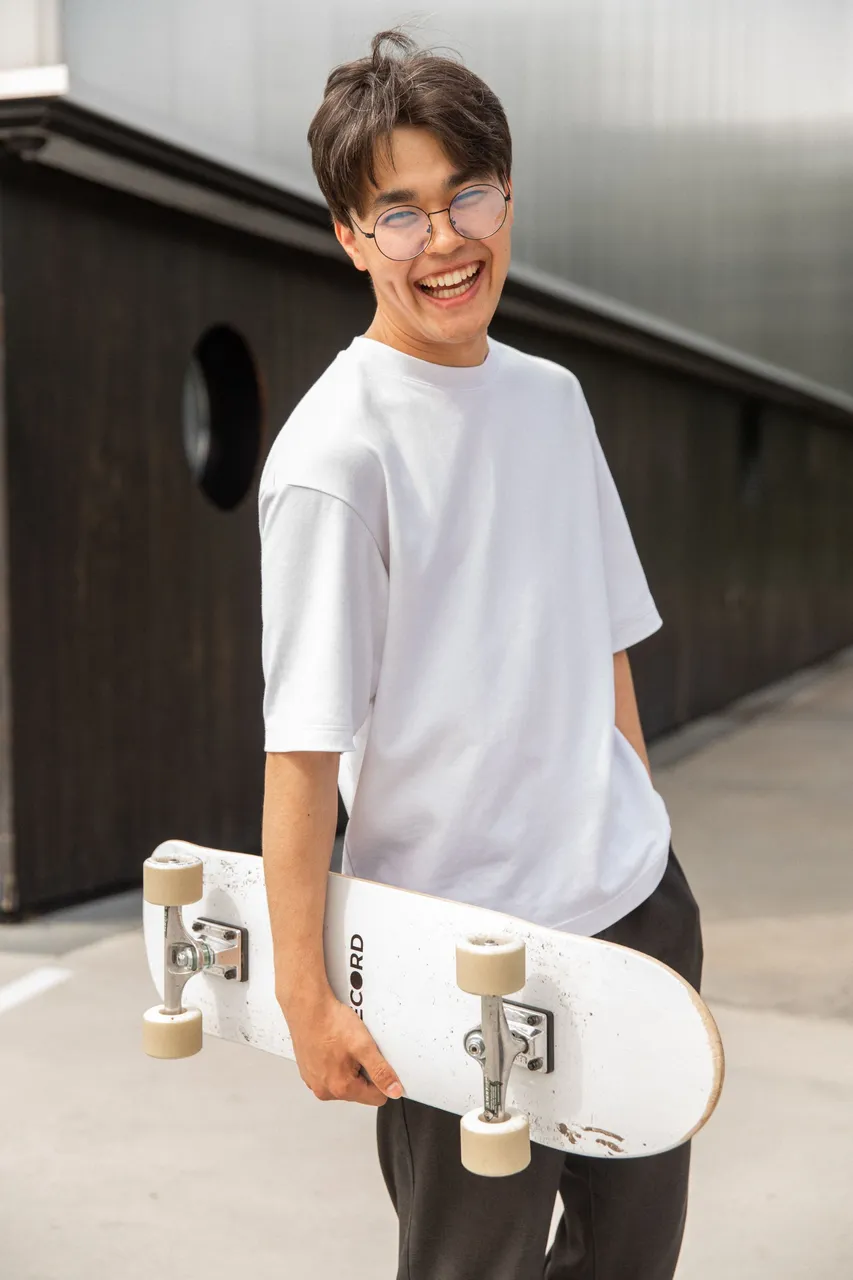 teen with skateborard.jpg