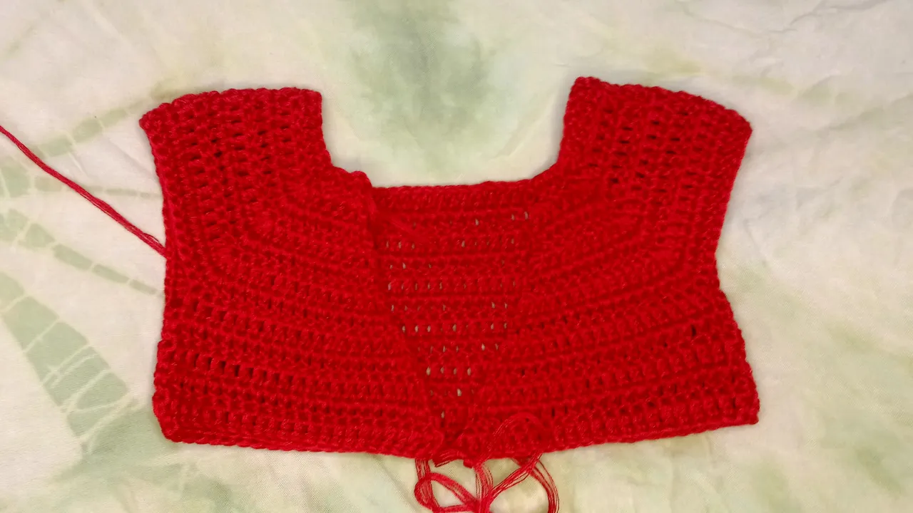 Jollibee Crochet Costume (3).png