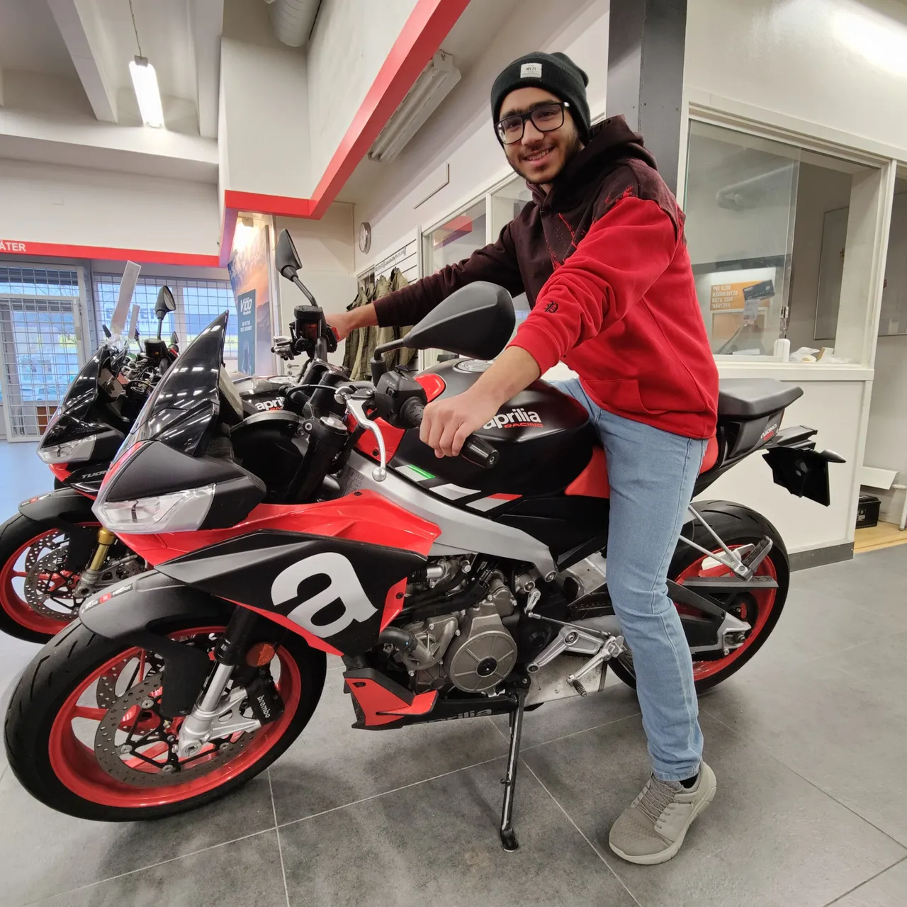 Photo taken by Shahzad Ansari through Oneplus 9 Pro at Probike Sollentuna
