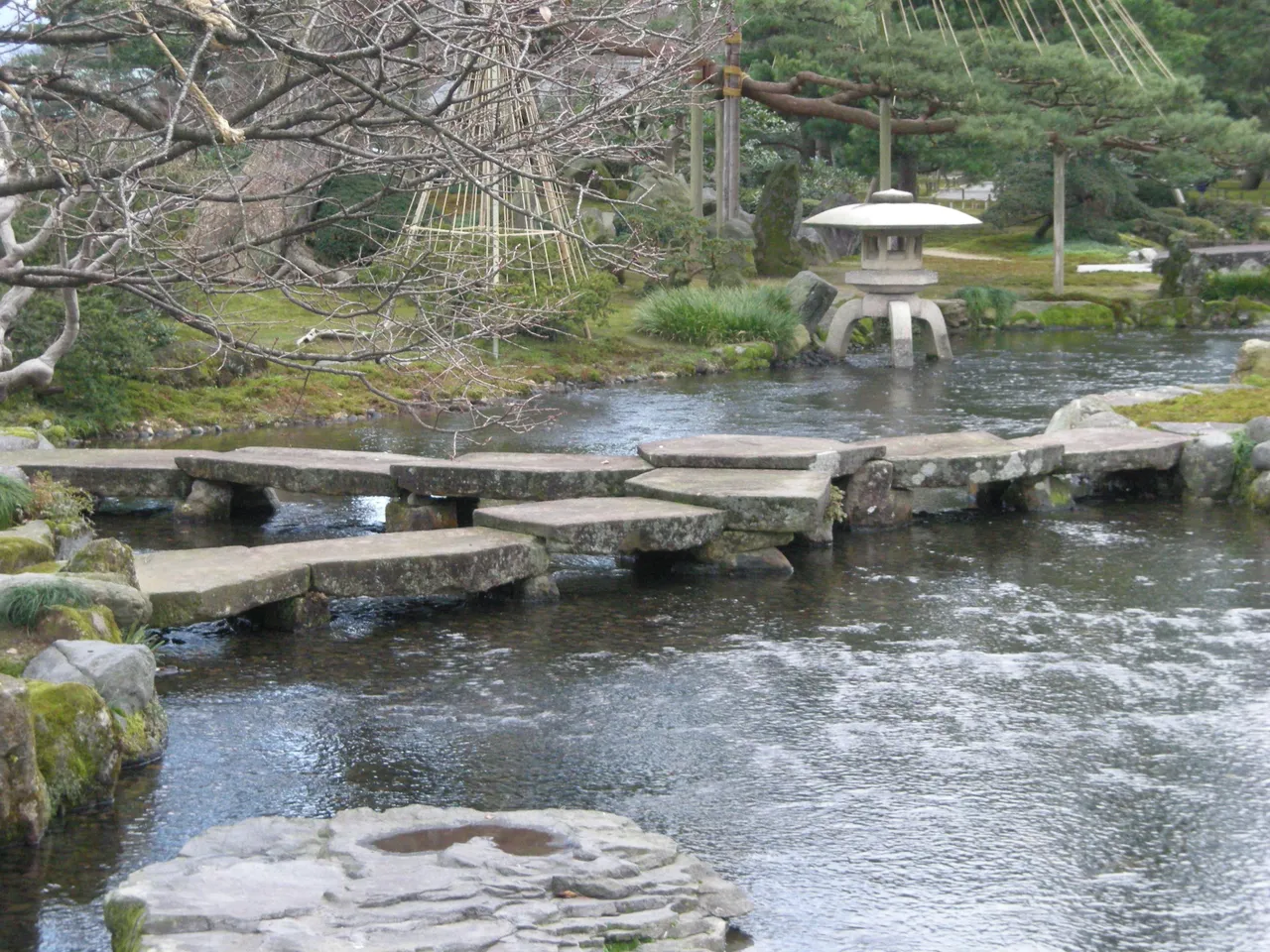 139-Kenrouku-en bridge.JPG