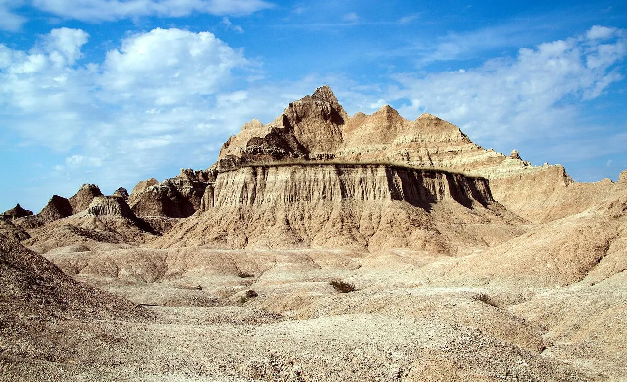 badlands-national-park-1777755_1280.jpg