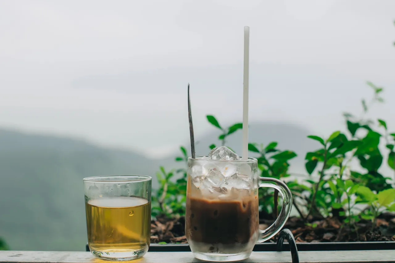 A coffee on Hai Van Pass