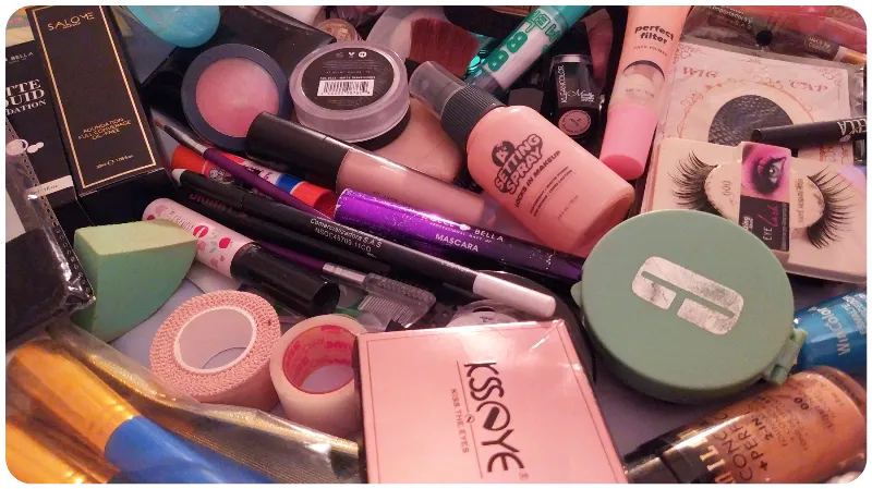 MaquillajeCosplayMino15.png