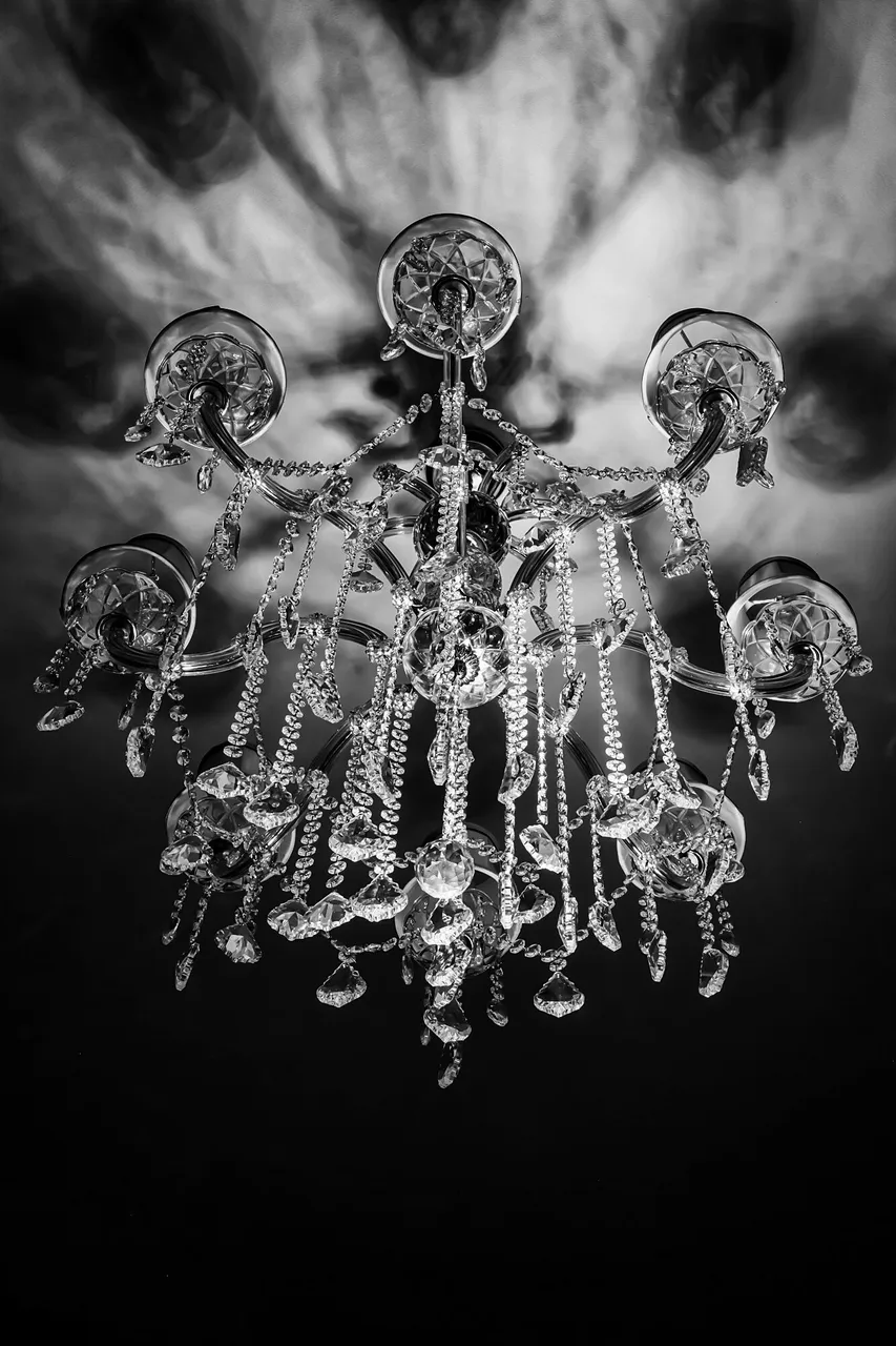 chandelier (1).jpg