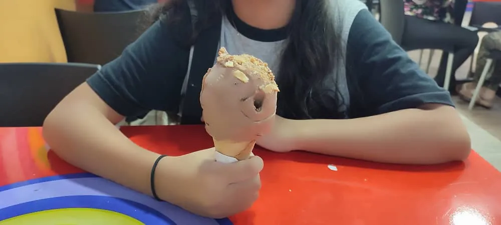 comiendobarquillas.jpeg