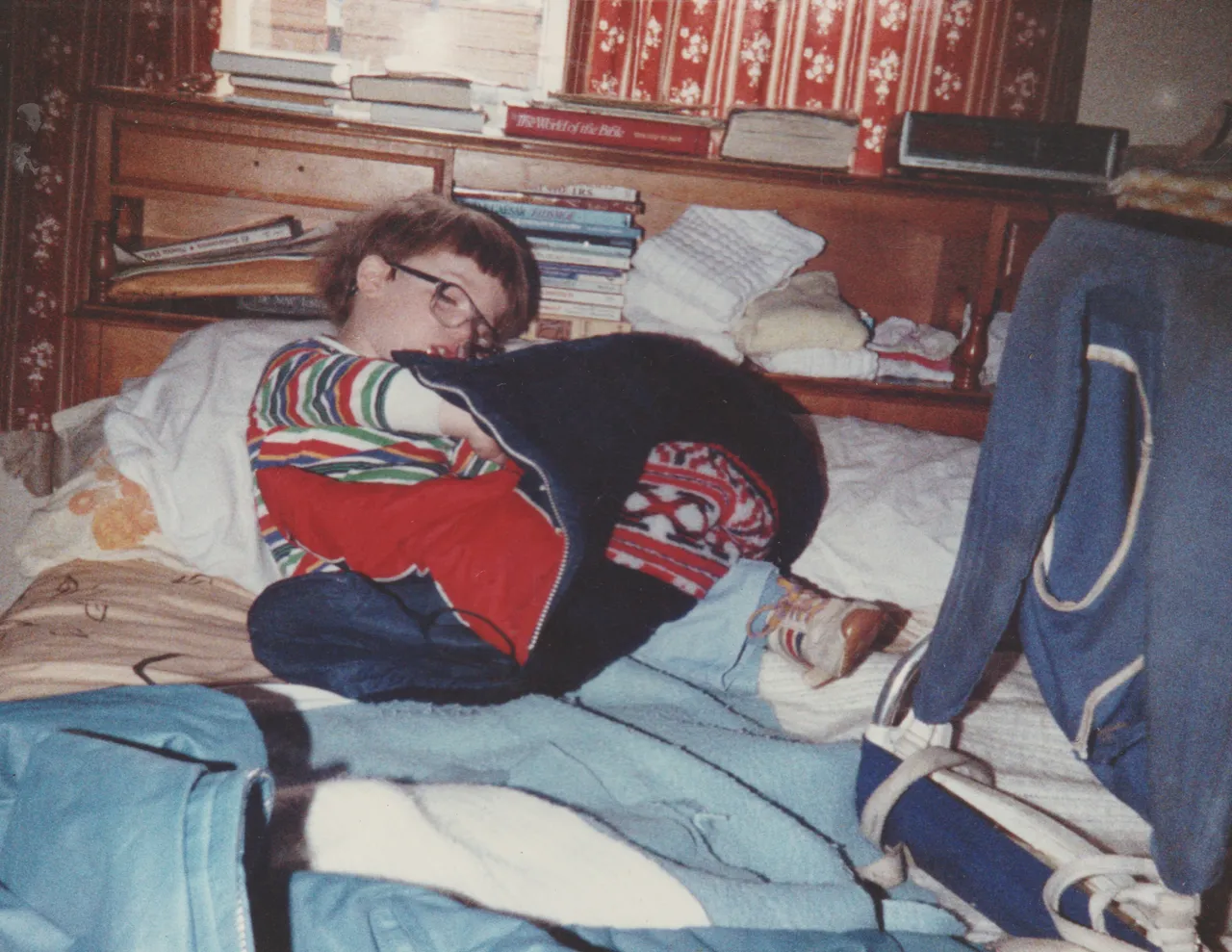 1990 maybe - Joey in parent's bed.jpg