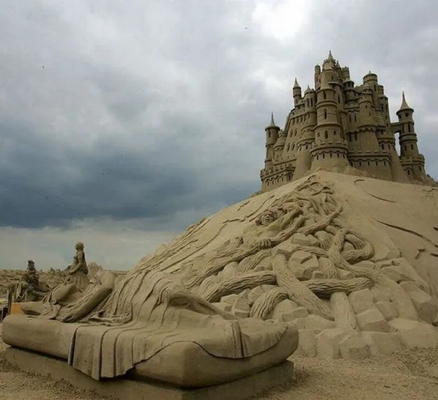 the_best_sand_sculptures_in_the_world_640_30.jpg