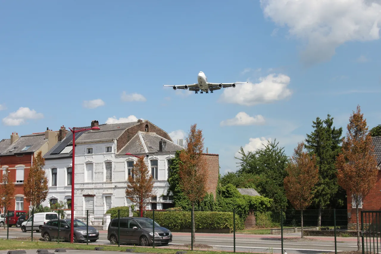 9V-SFG Singapore AL Cargo -B744F I.JPG