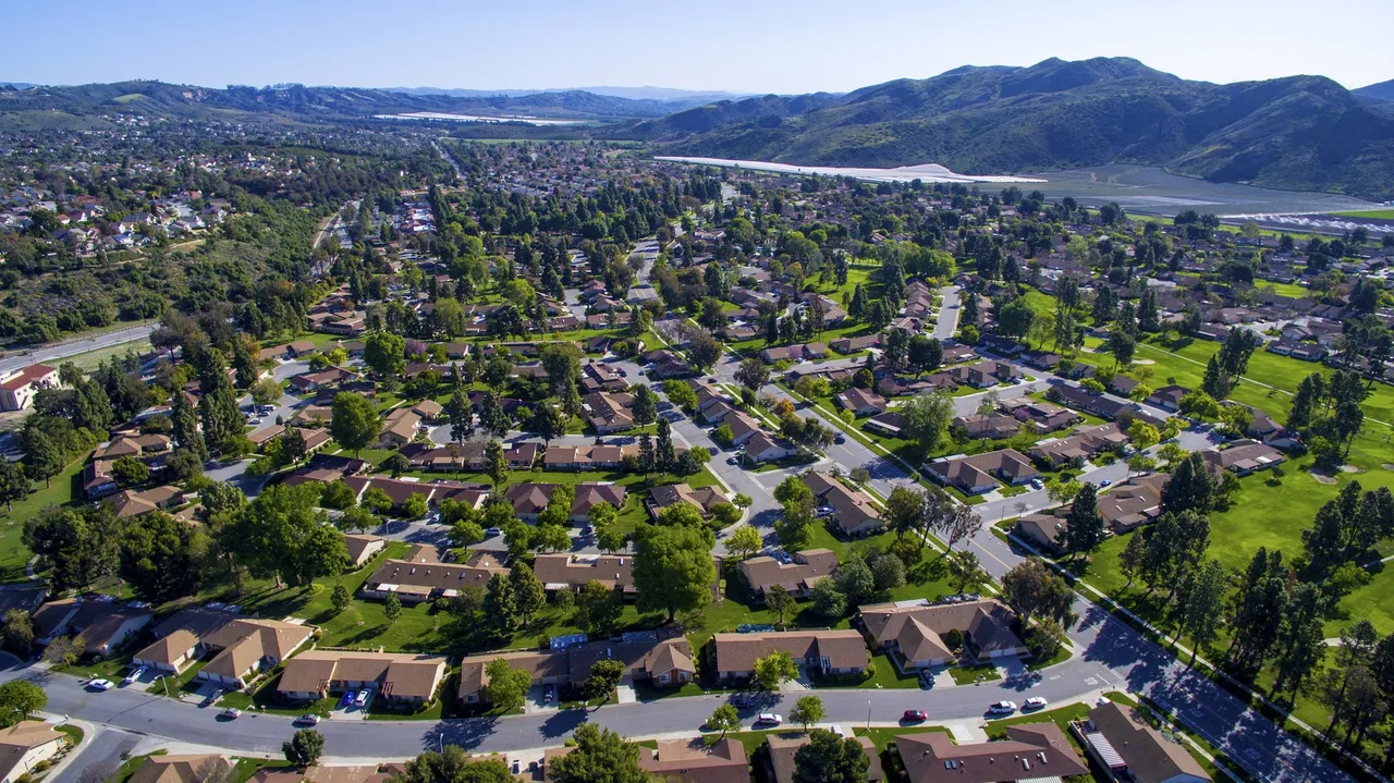 drone1462463_1920.jpg