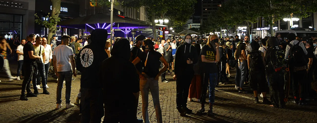 demonstranten.jpg