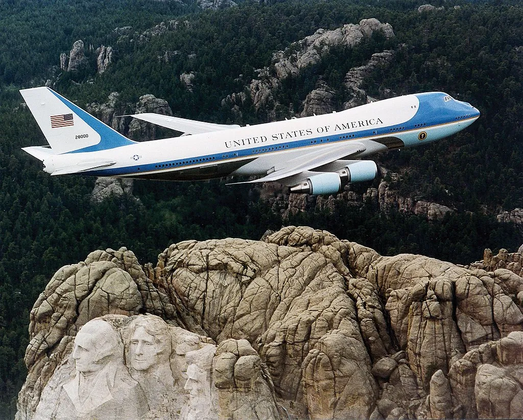 Boeing VC25.jpg