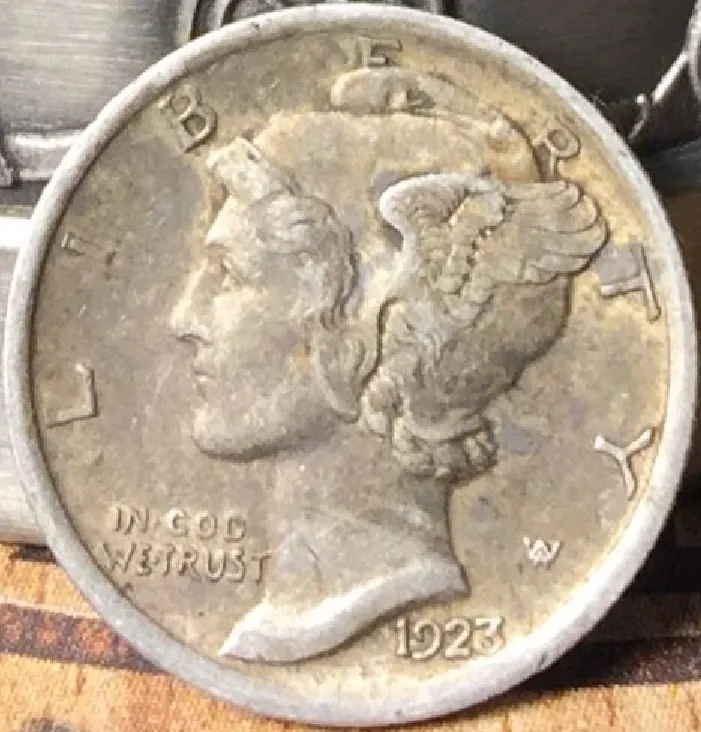 1923.jpg