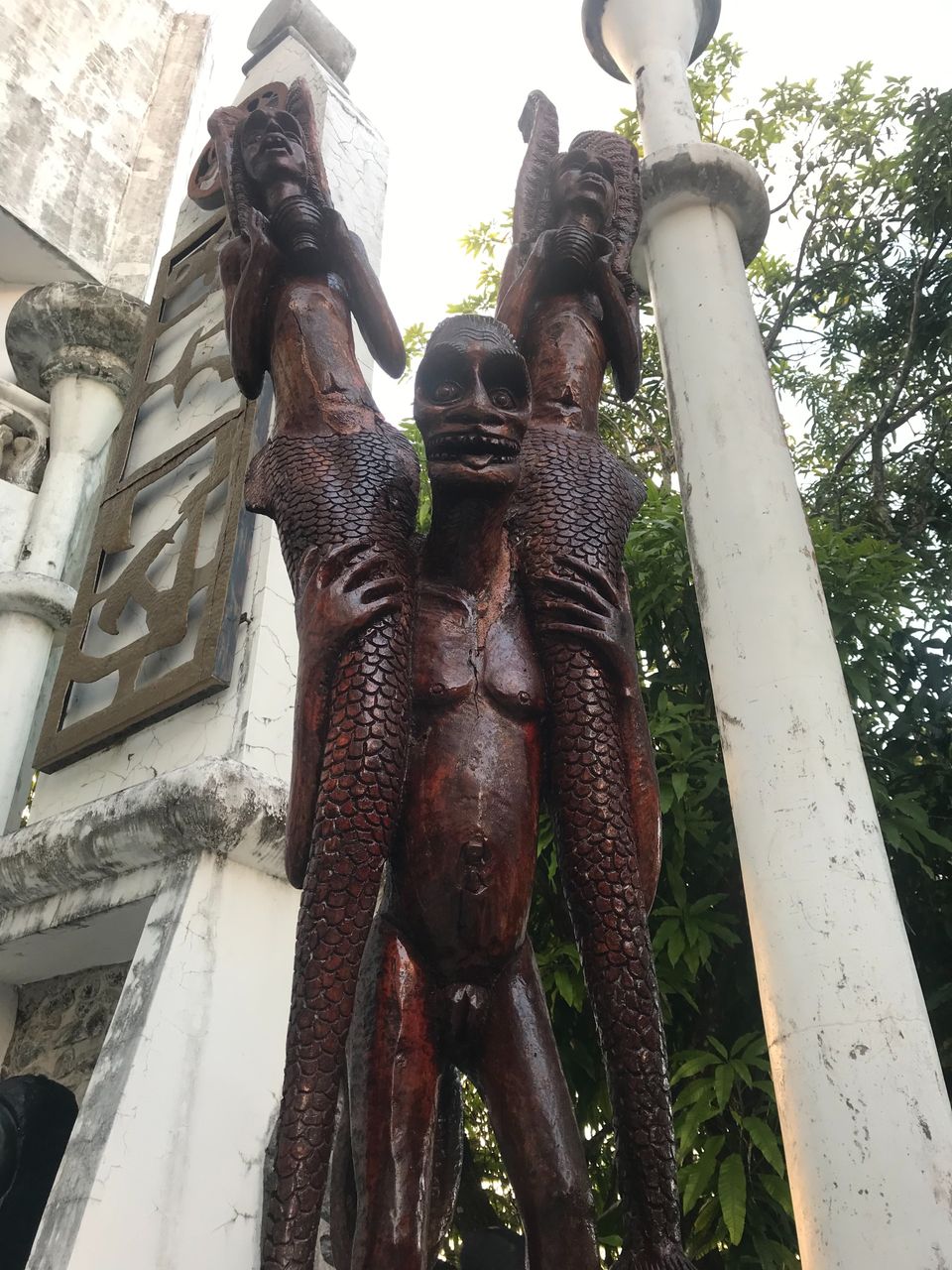 The art is out of wood and metal