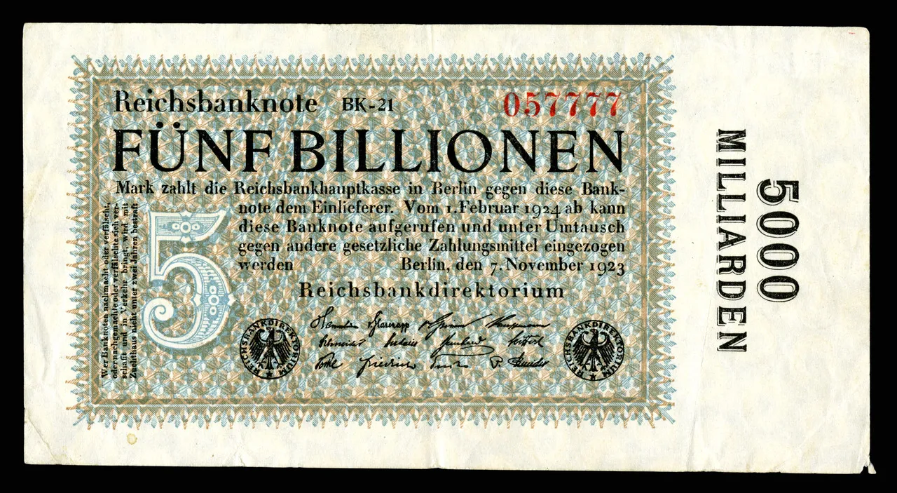 GER-136-_Reichsbanknote-5_Trillion_Mark_1923.jpg