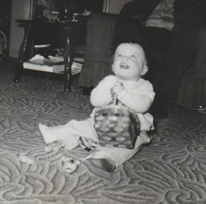 1952-04-13 - Sunday - Marilyn's First Easter.jpg