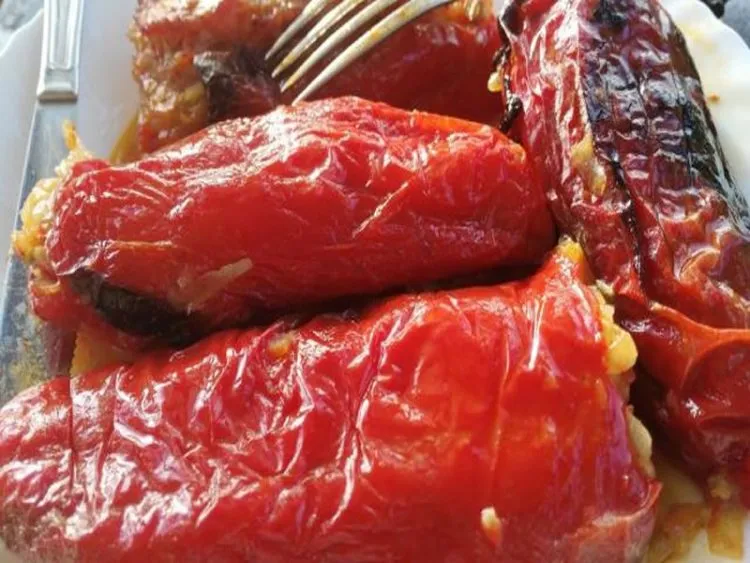 posni-polneti-piperki-printskrin-bakina-kuhinja-750x563.jpg