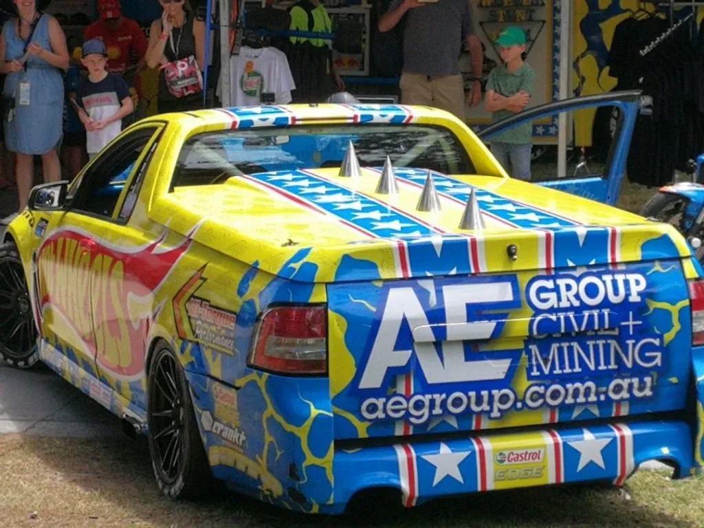 alt
